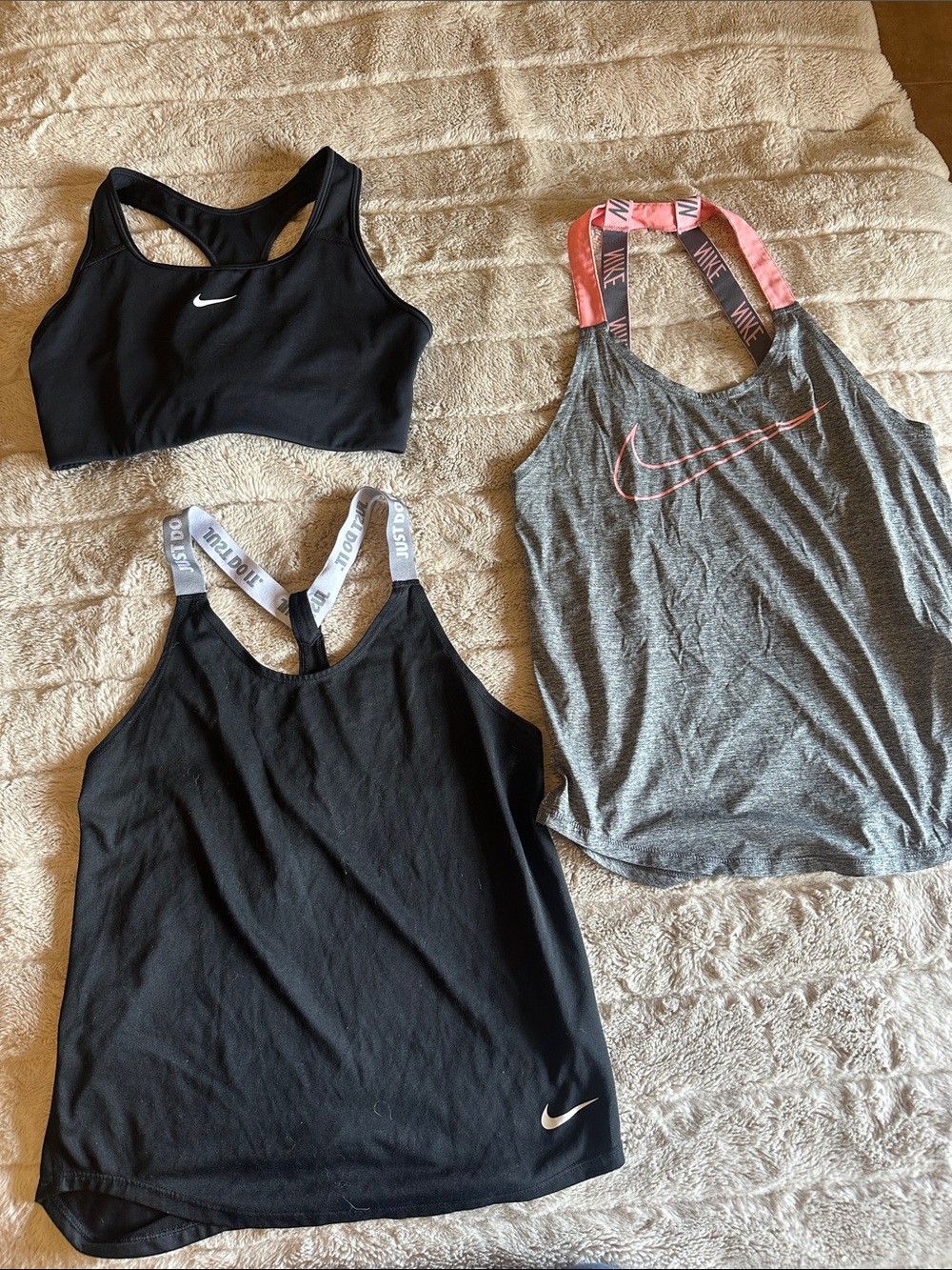 Nike Women’s Sports Bra and Tank Set - Black, Gray & Pink
